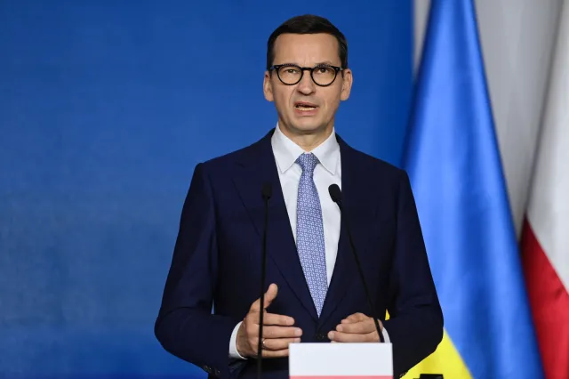 Morawiecki reaguje na słowa Terleckiego: Nie może być mowy o polexicie
