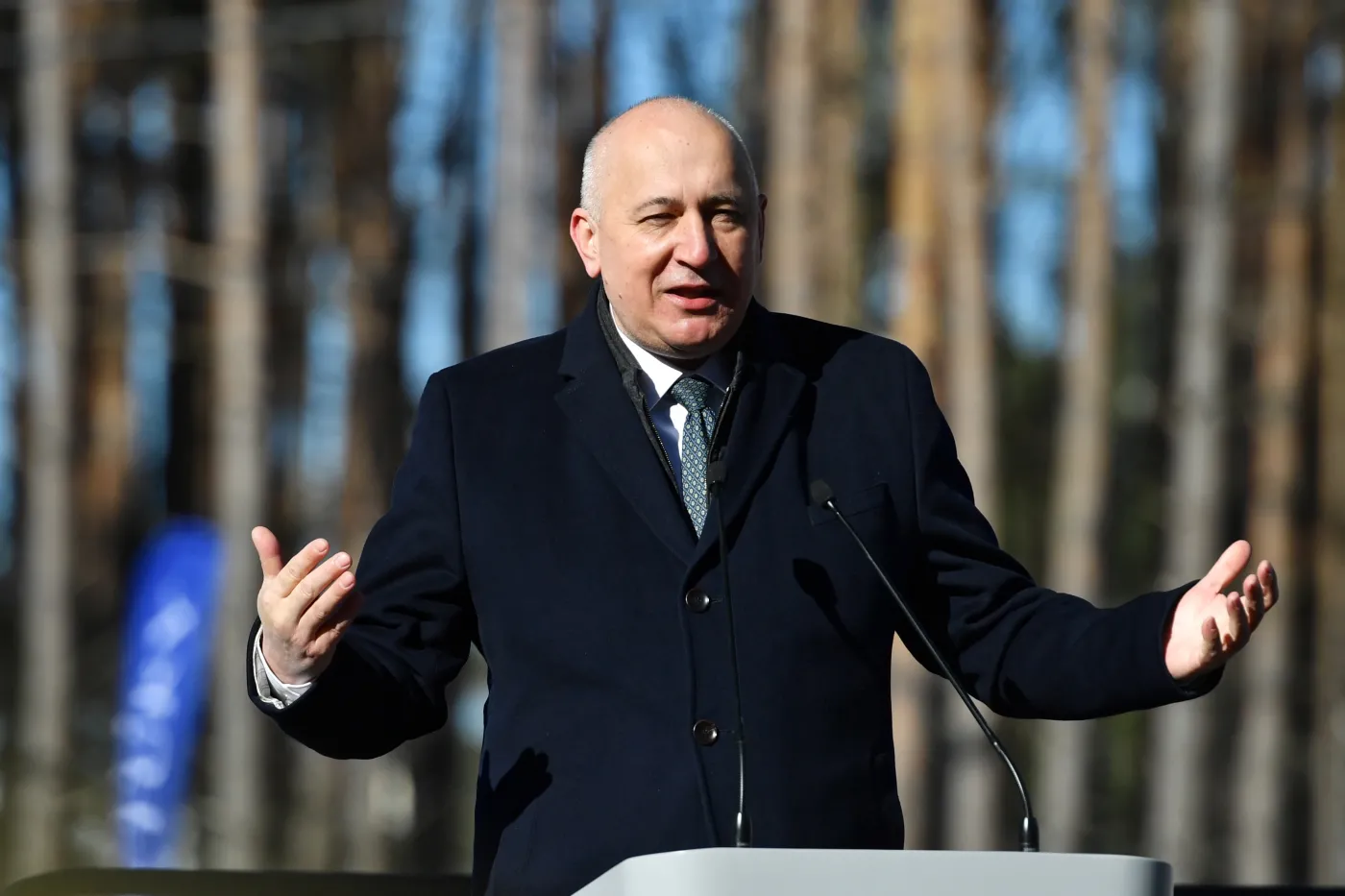 Brudziński kpi: Frasyniuk premierem, Szczerba szefem MON, Joński w MSWiA, a ten "sprinter" w MSZ