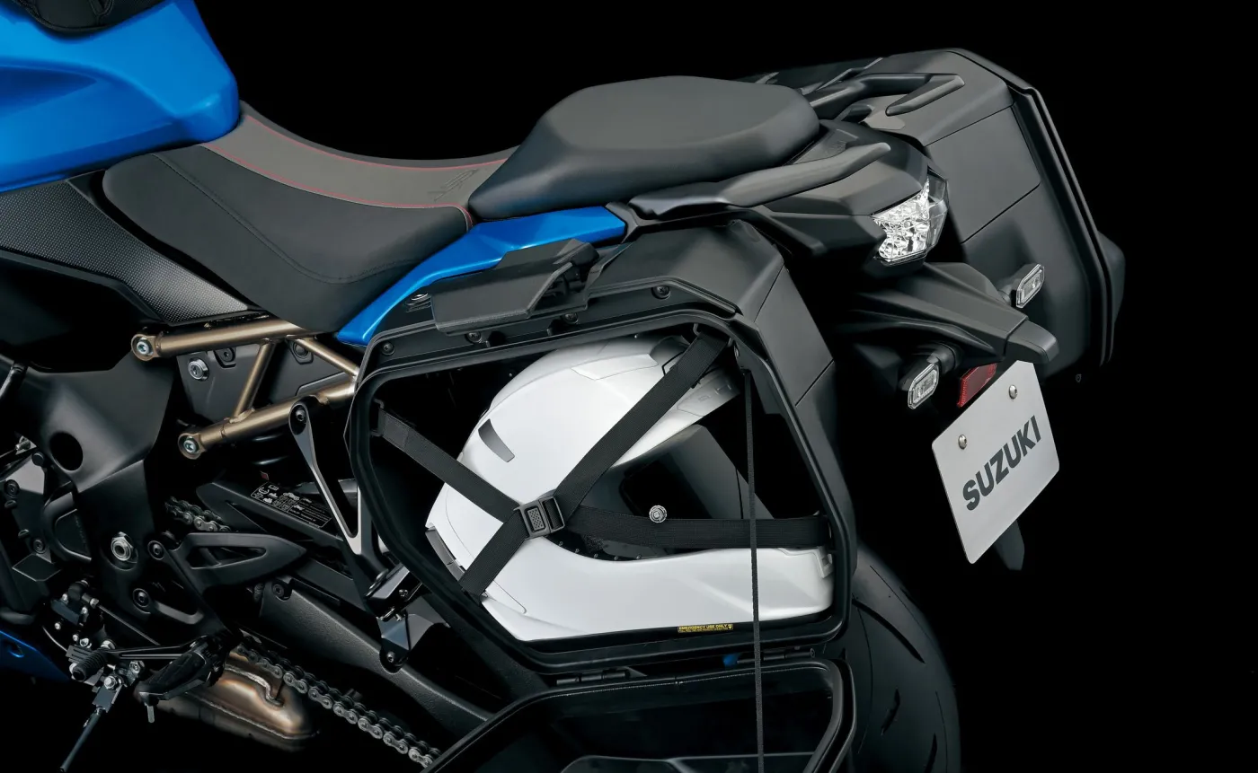 suzuki-gsxs1000gt-37245655.jpg