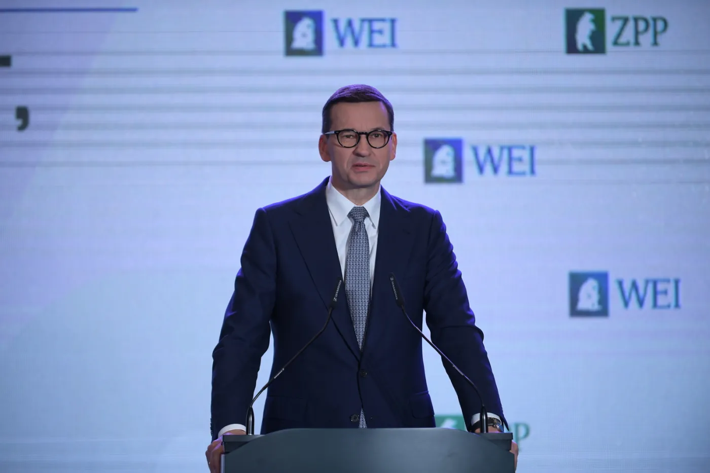 Morawiecki nie pojedzie do Budapesztu, bo będzie tam premier Czech?