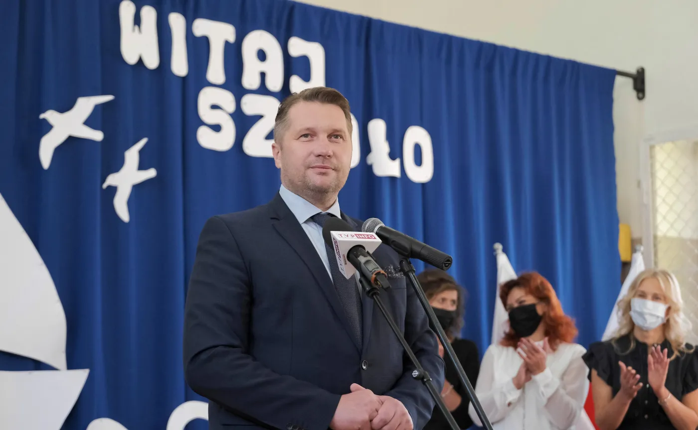 Czarnek zapowiada duże podwyżki dla nauczycieli. Nawet o kilkadziesiąt procent