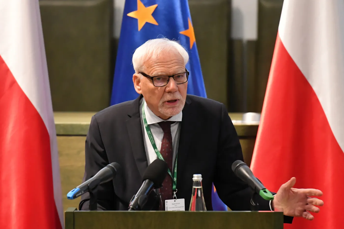 Dlaczego sędzia Safjan nie może kontynuować pracy w TSUE? Rzecznik rządu odpowiada