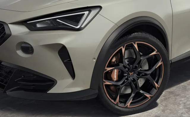 CUPRA Formentor VZ5 rusza na łowy w Polsce. Oto nowa bestia!