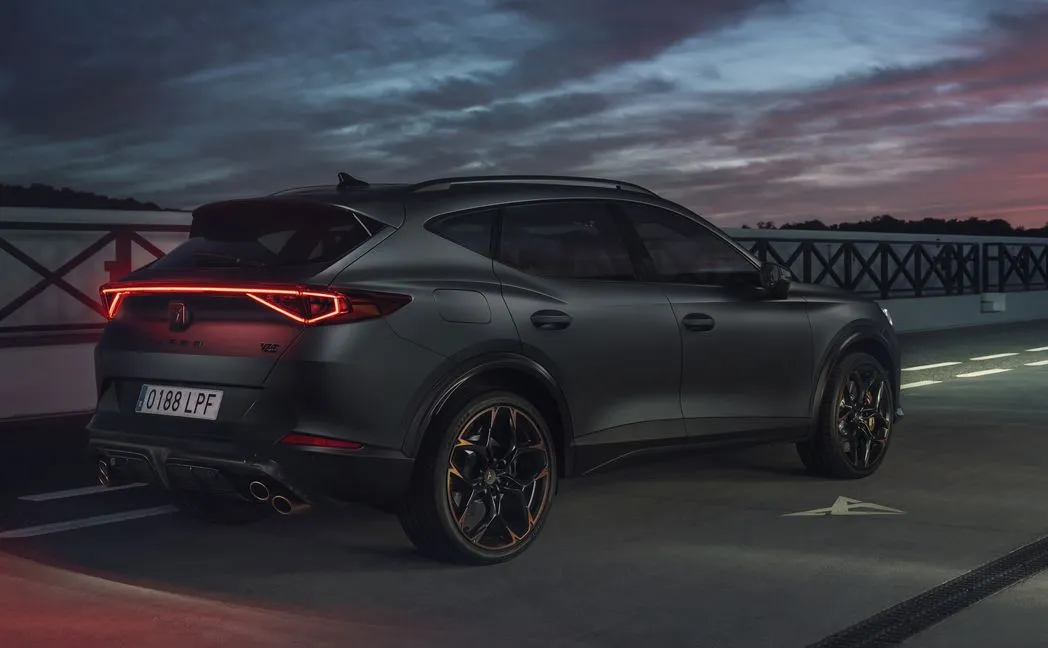 cupra-formentor-vz5-37287356.jpg