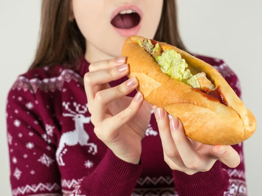 W tym, że zimą je się więcej, nie ma nic dziwnego. Oto, dlaczego tak się dzieje