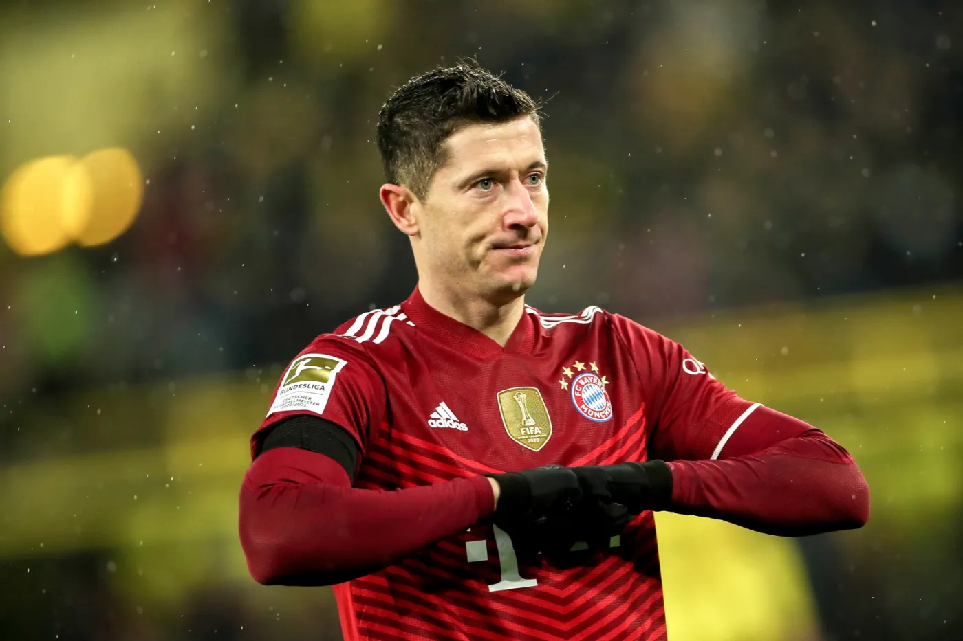 Liga Mistrzów. Bayern zagra z Barceloną osłabiony. Co z Lewandowskim?