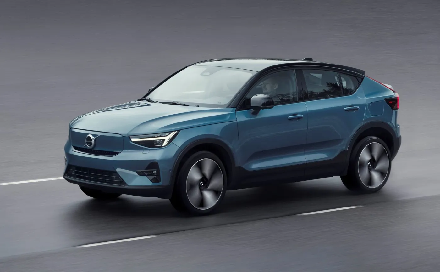 volvo-c40-recharge-37082963.jpg