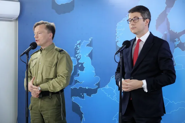 "Ryzyko ruchów sięgających setek tysięcy, nawet więcej". Rzecznik rządu ostrzega przed migrantami z Afganistanu