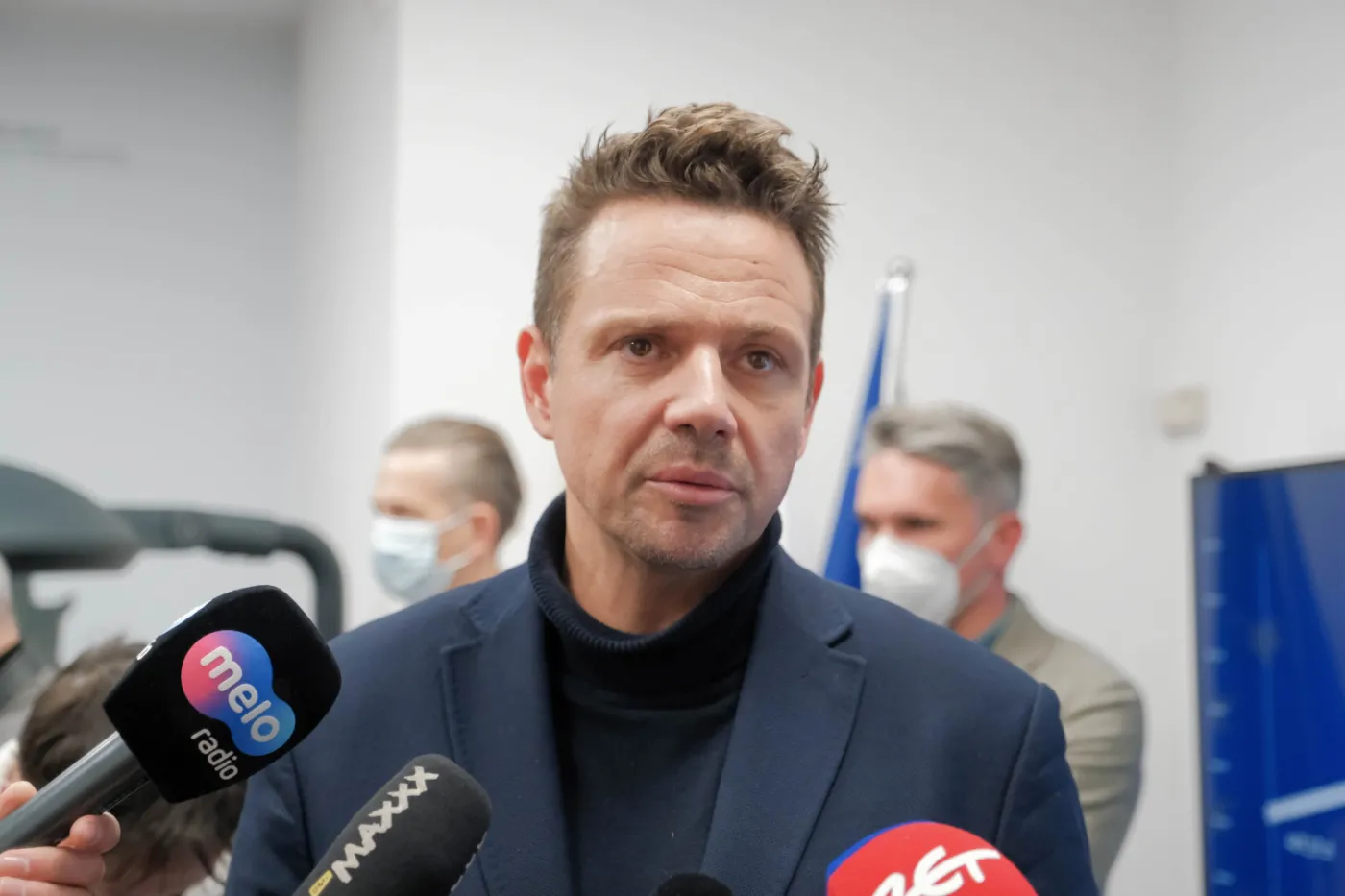 "Zdrowia w tych trudnych czasach". Trzaskowski złożył życzenia mieszkańcom Warszawy