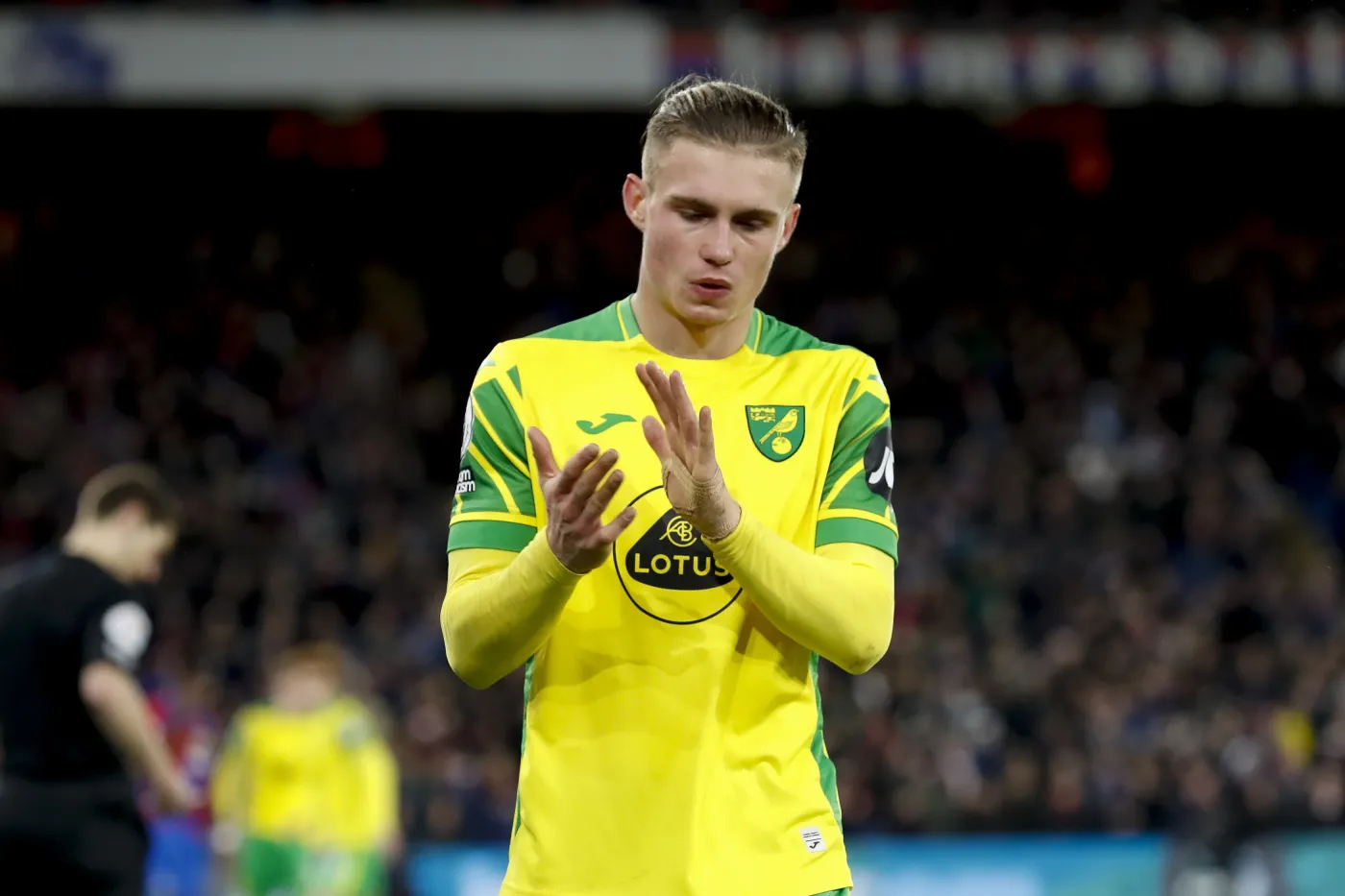 Płacheta w Sylwestra może się bawić. Mecz z Leicester przełożony