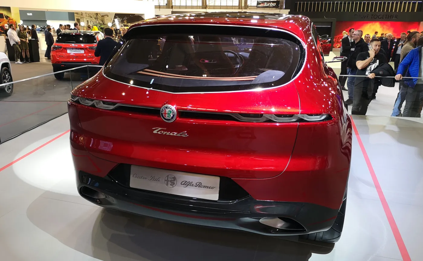 alfa-romeo-tonale-37348757.jpg