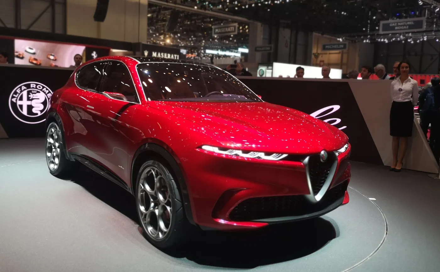 12173501-alfa-romeo-tonale.jpg