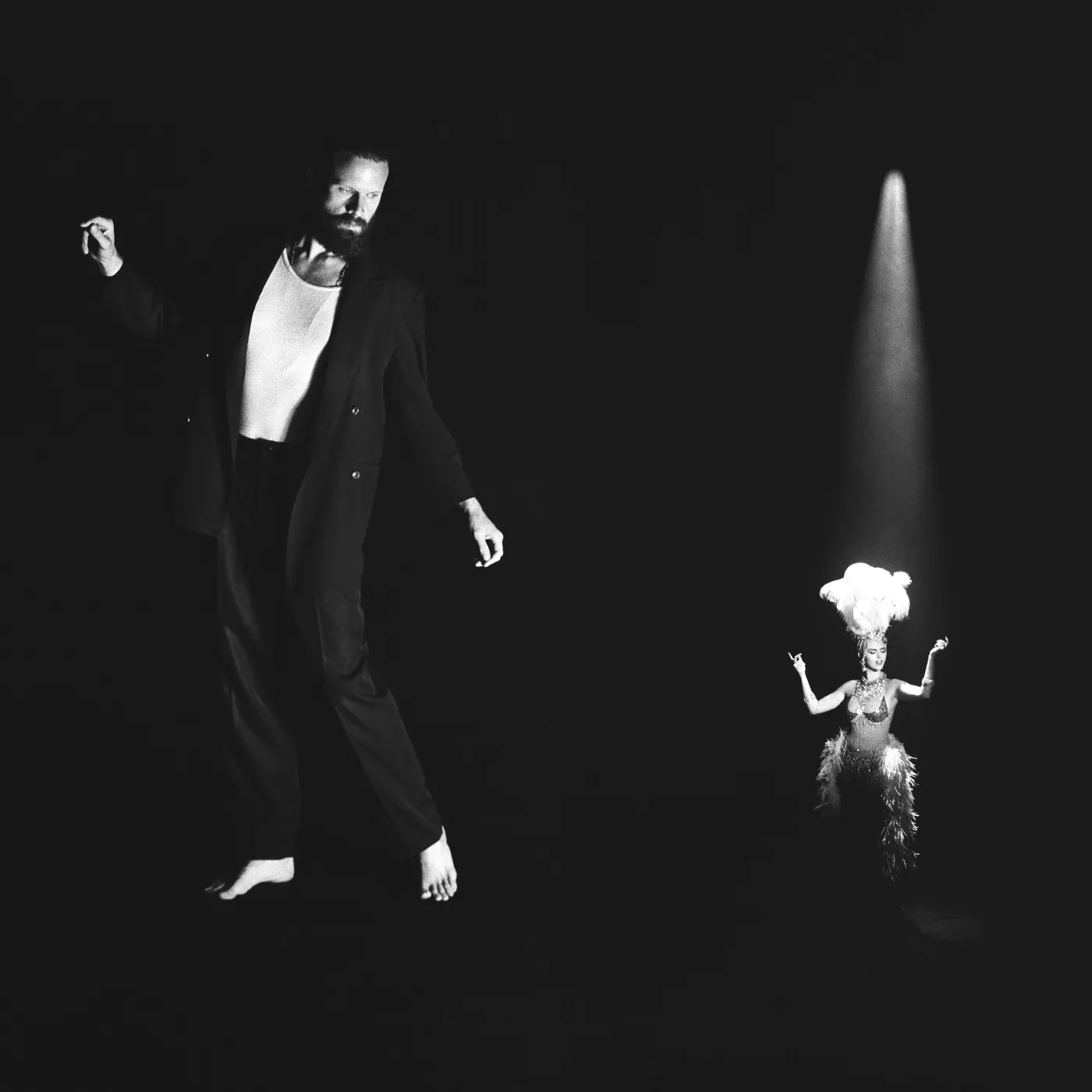 Father John Misty powraca. Posłuchaj nowego nagrania