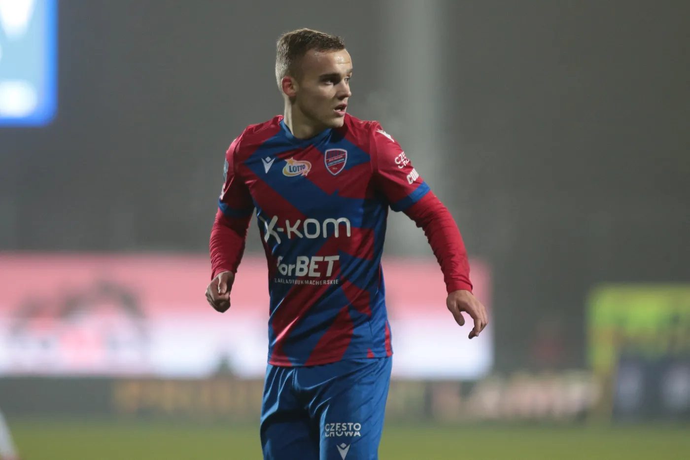 Warta Poznań i Raków Częstochowa zamieniły się piłkarzami