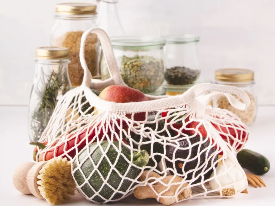 Prezes UOKiK apeluje do sprzedawców o obniżki cen produktów spożywczych