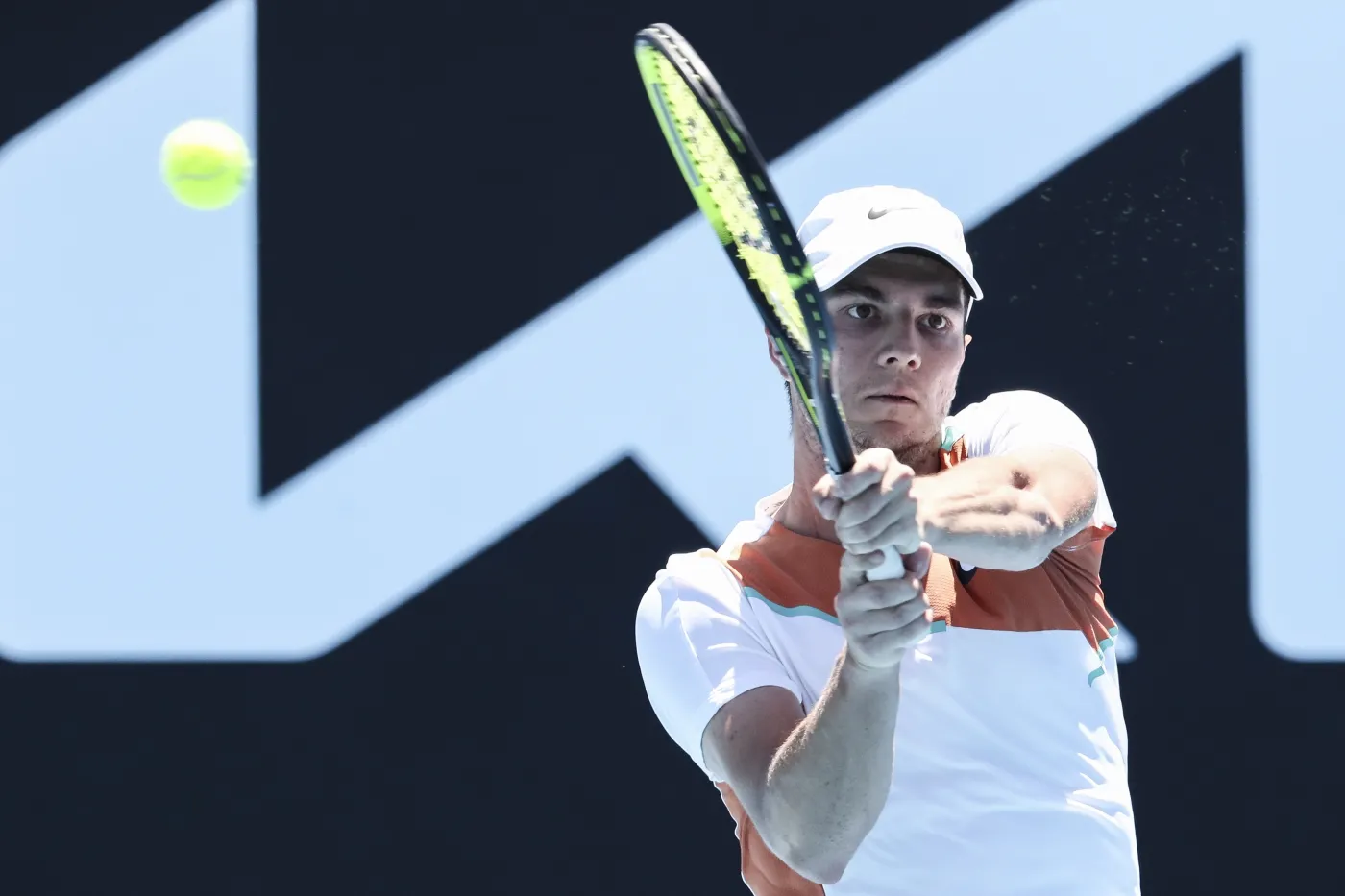On skorzystał na wykluczeniu Djokovica z Australian Open