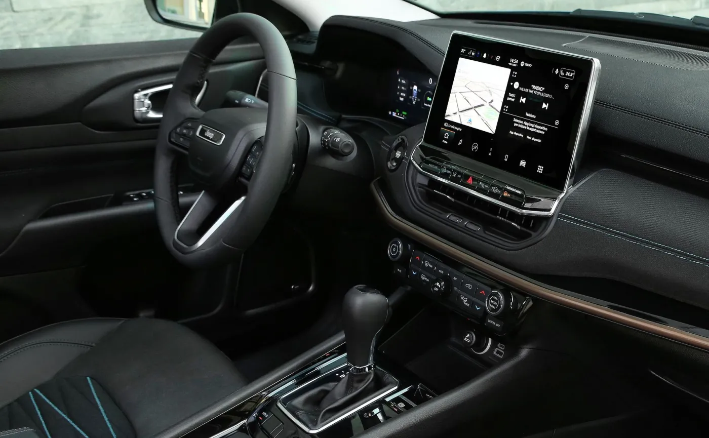 Jeep Compass i Renegade z nowym i tańszym napędem e-Hybrid już w Polsce