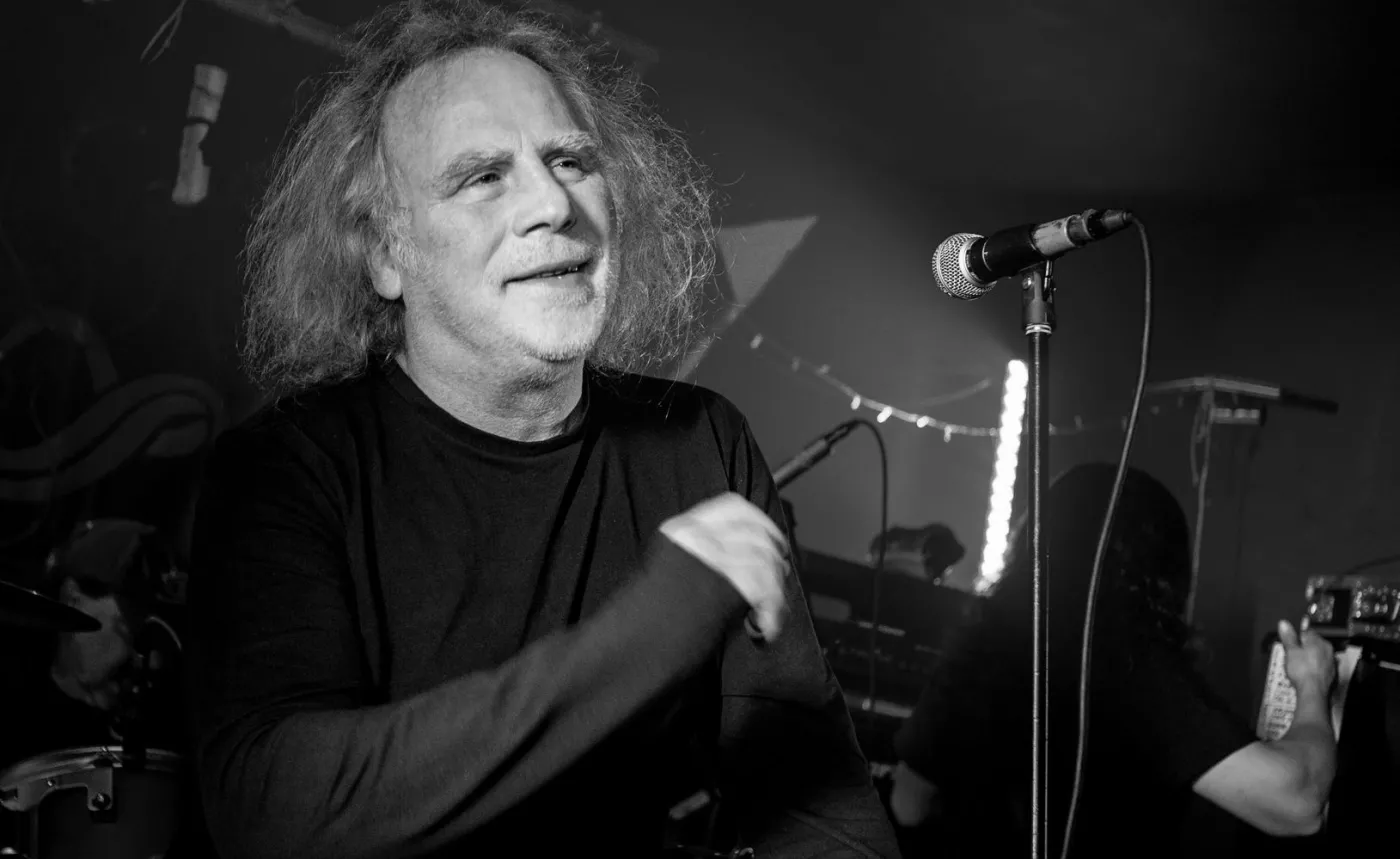 Nie żyje Roman Kostrzewski, lider zespołu Kat