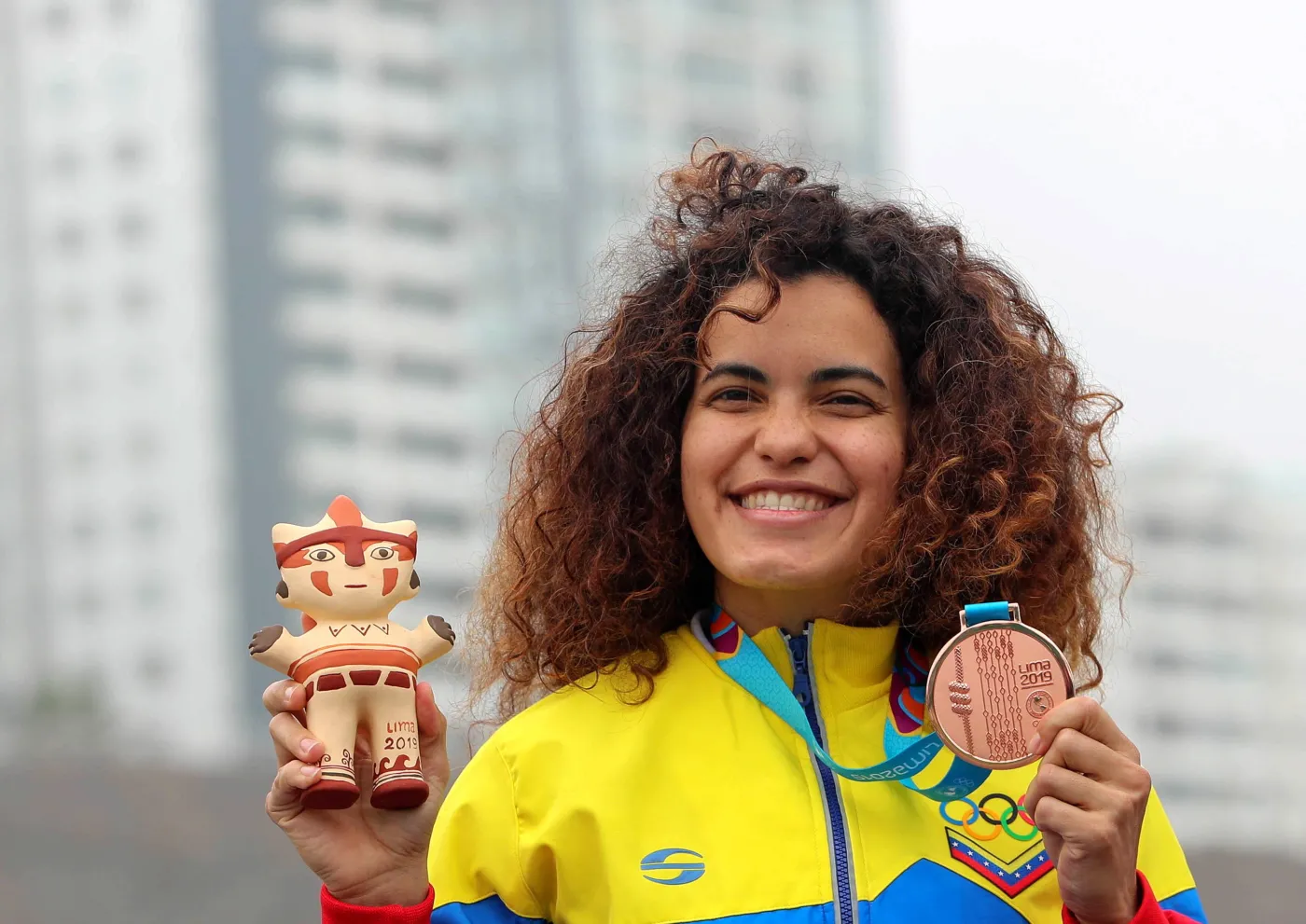 Medalistka olimpijska pobita i wyrzucona z restauracji w Caracas