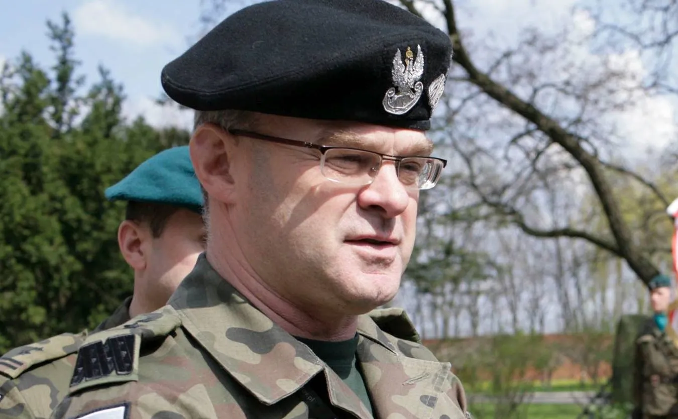 GENERAŁ WALDEMAR SKRZYPCZAK