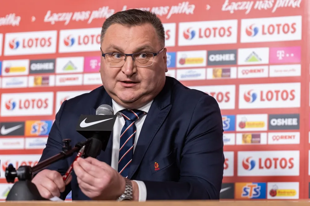 Michniewicz powołał kadrę, ale nie wiadomo, z kim biało-czerwoni będą grać