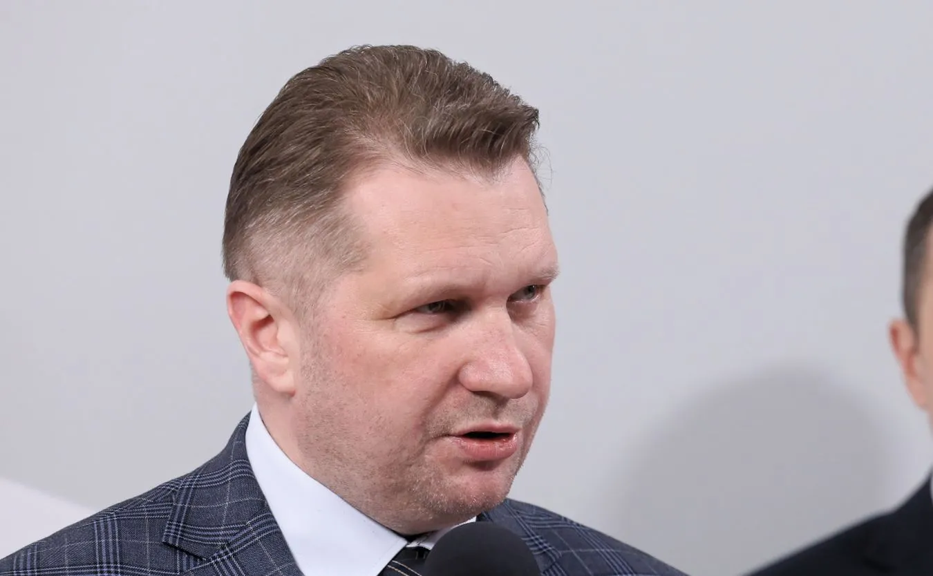 Czarnek: Grodzki sam powinien podać się do dymisji