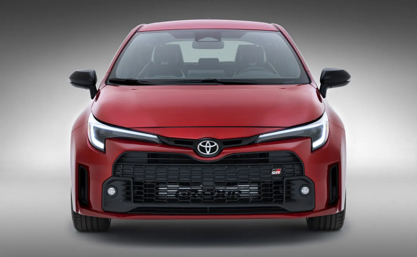 toyota-gr-corolla-37419158.jpg