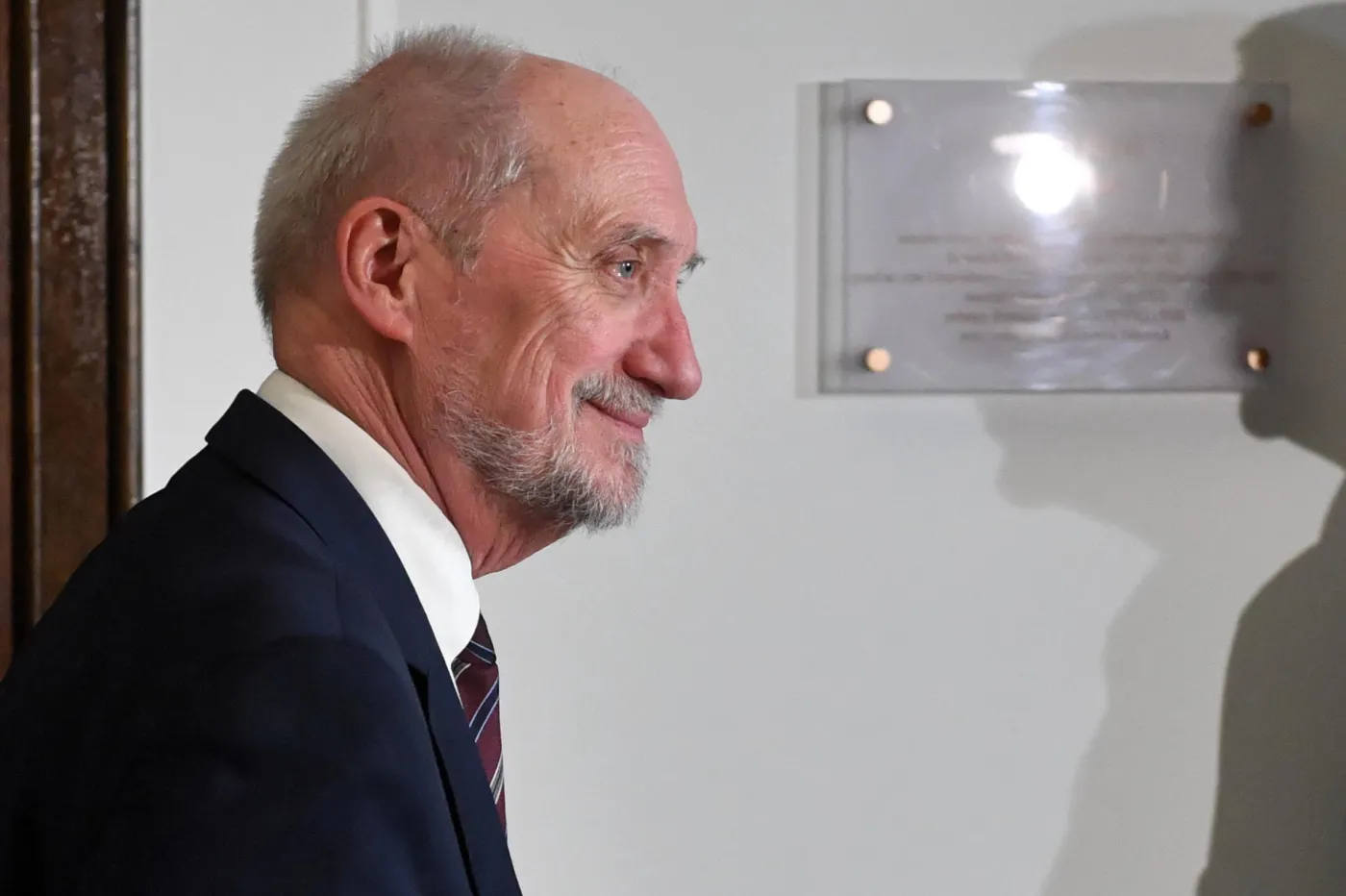 Wróbel o PO: Jaką przyszłość ma partia, którą bije na głowę dalekowzroczność Macierewicza?