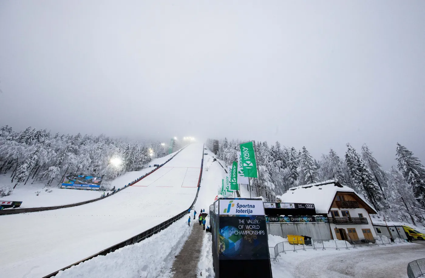 Problem z torami najazdowymi w Planicy. Kwalifikacje przesunięte