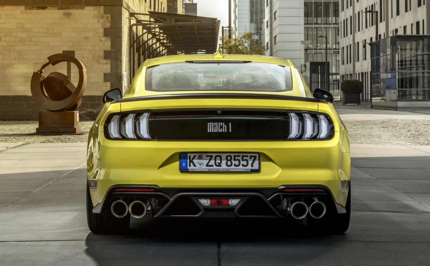 ford-mustang-mach-1-28263896.jpg