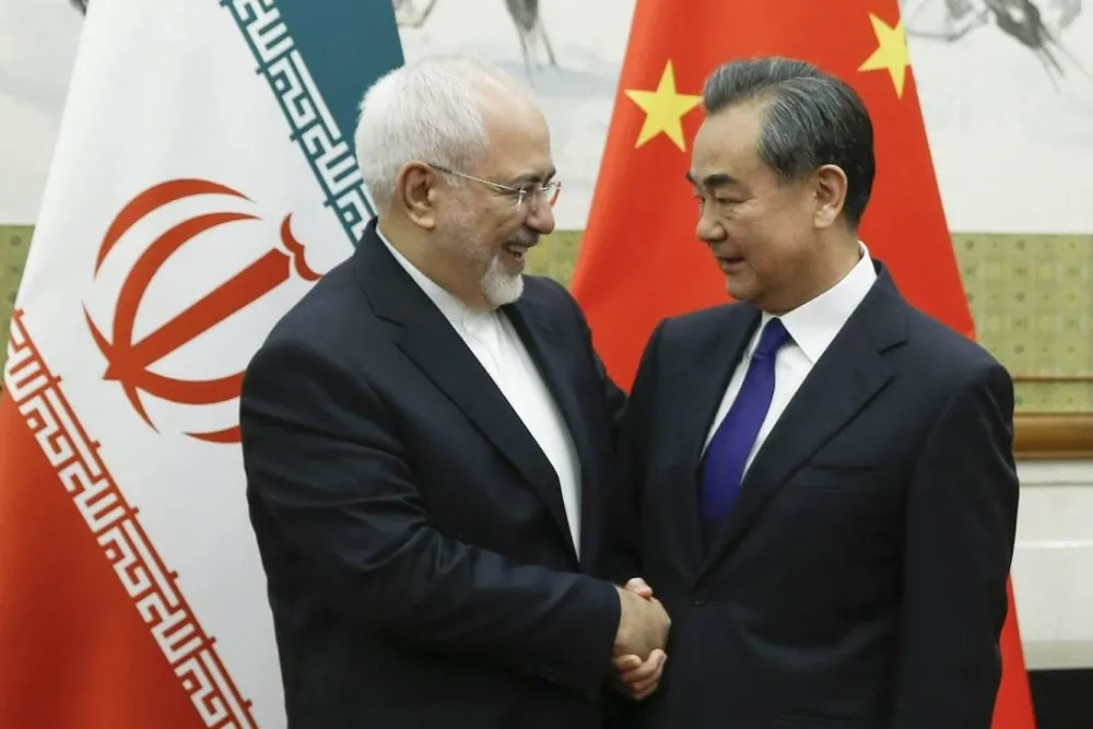 Chiny i Iran zacieśniają więzi wojskowe. "Robią to w obliczu amerykańskich sankcji"
