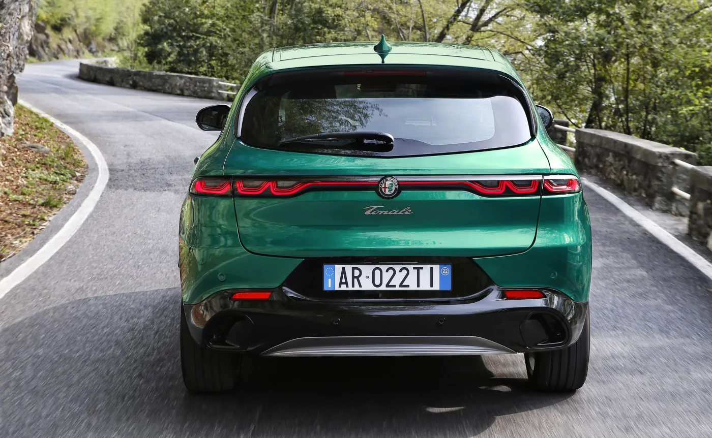alfa-romeo-tonale-37447004.jpg