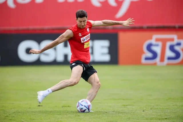 Robert Lewandowski: Gdyby Iga dała mi kilka lekcji tenisa, to byłaby wielka frajda