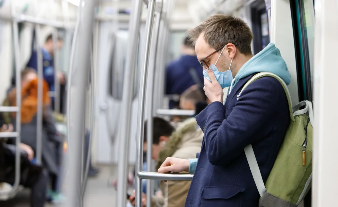 Nowa fala Covid-19 w tym kraju UE. "Proszę, zakładajcie maseczki"