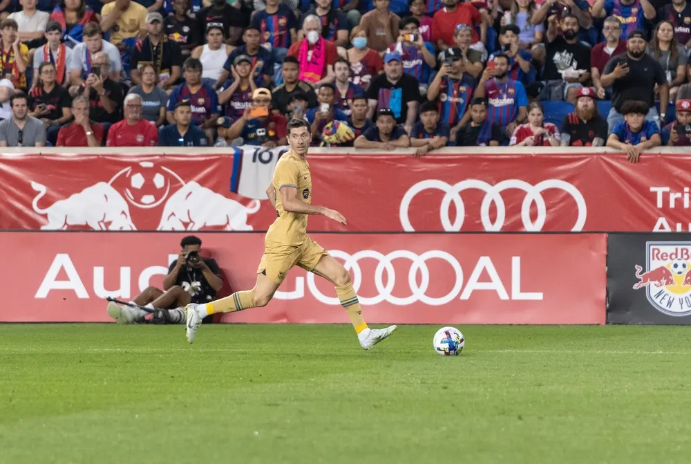 Barcelona podała nową godzinę prezentacji Lewandowskiego na Camp Nou