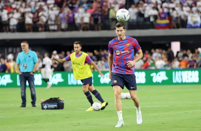 Eksplozja optymizmu w Barcelonie. Jej twarzą Robert Lewandowski