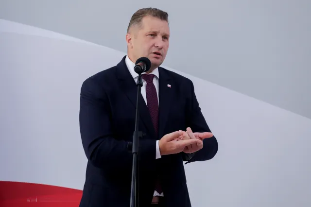 Czarnek o szczepieniach ukraińskich dzieci: Nie jesteśmy służbą sanitarną