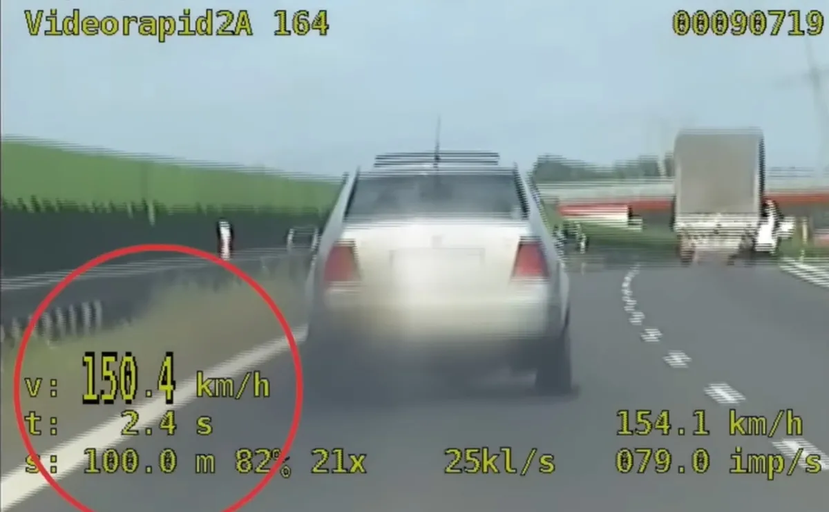 Pijany kierowca uciekał policji na S8. Miał 2,5 promila [wideo]