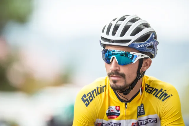 Chory na COVID-19 Alaphilippe wycofał się z wyścigu Dookoła Walonii