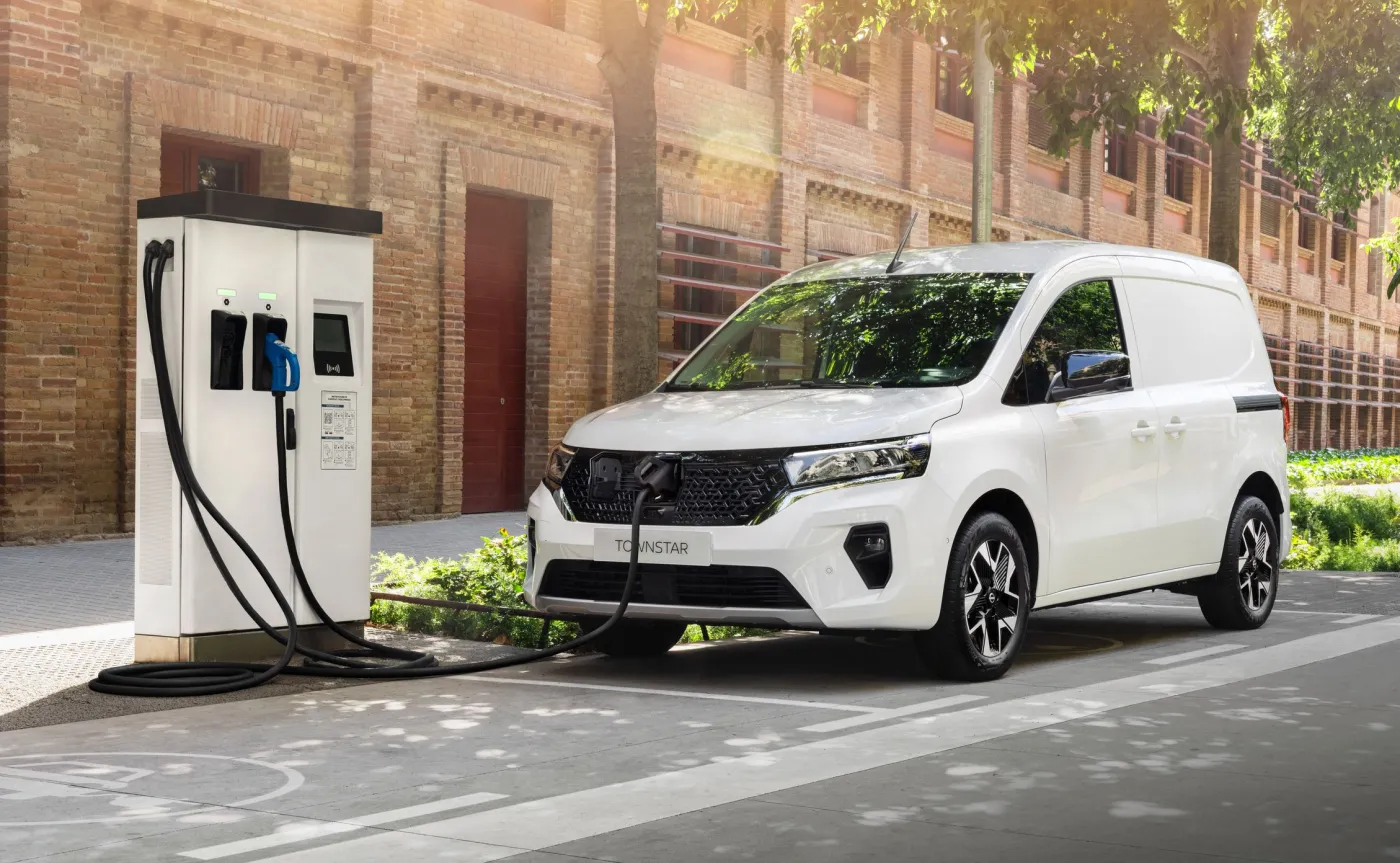 nissan-townstar-ev-37580584.jpg