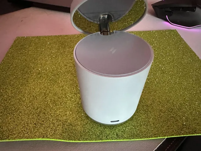 Bezprzewodowa ładowarka magnetyczna mniejsza od puszki coli. Oto Anker 623