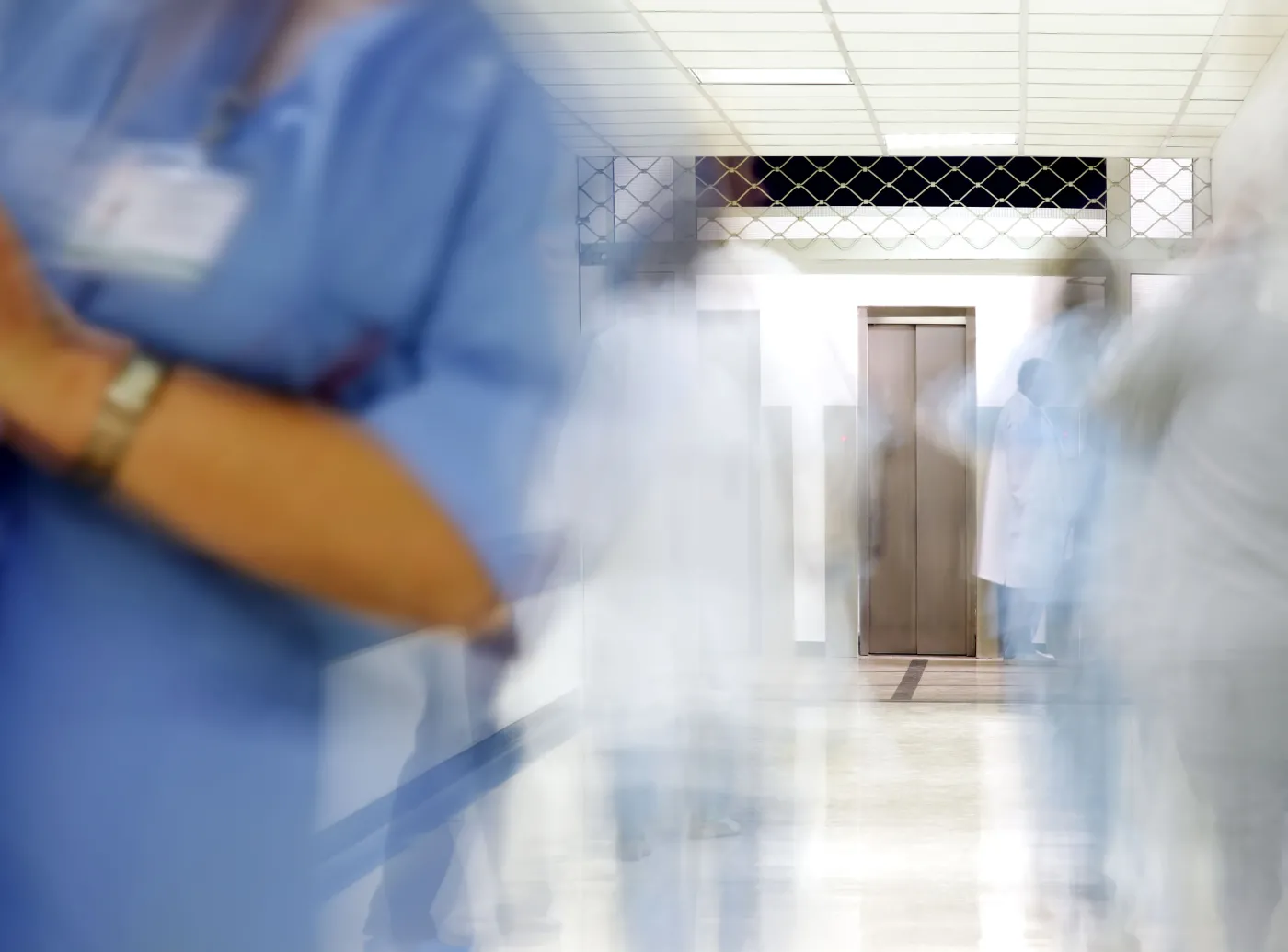 W CZD rozmowy trwają, a ile zarabiają pielęgniarki za granicą? KONKRETNE DANE