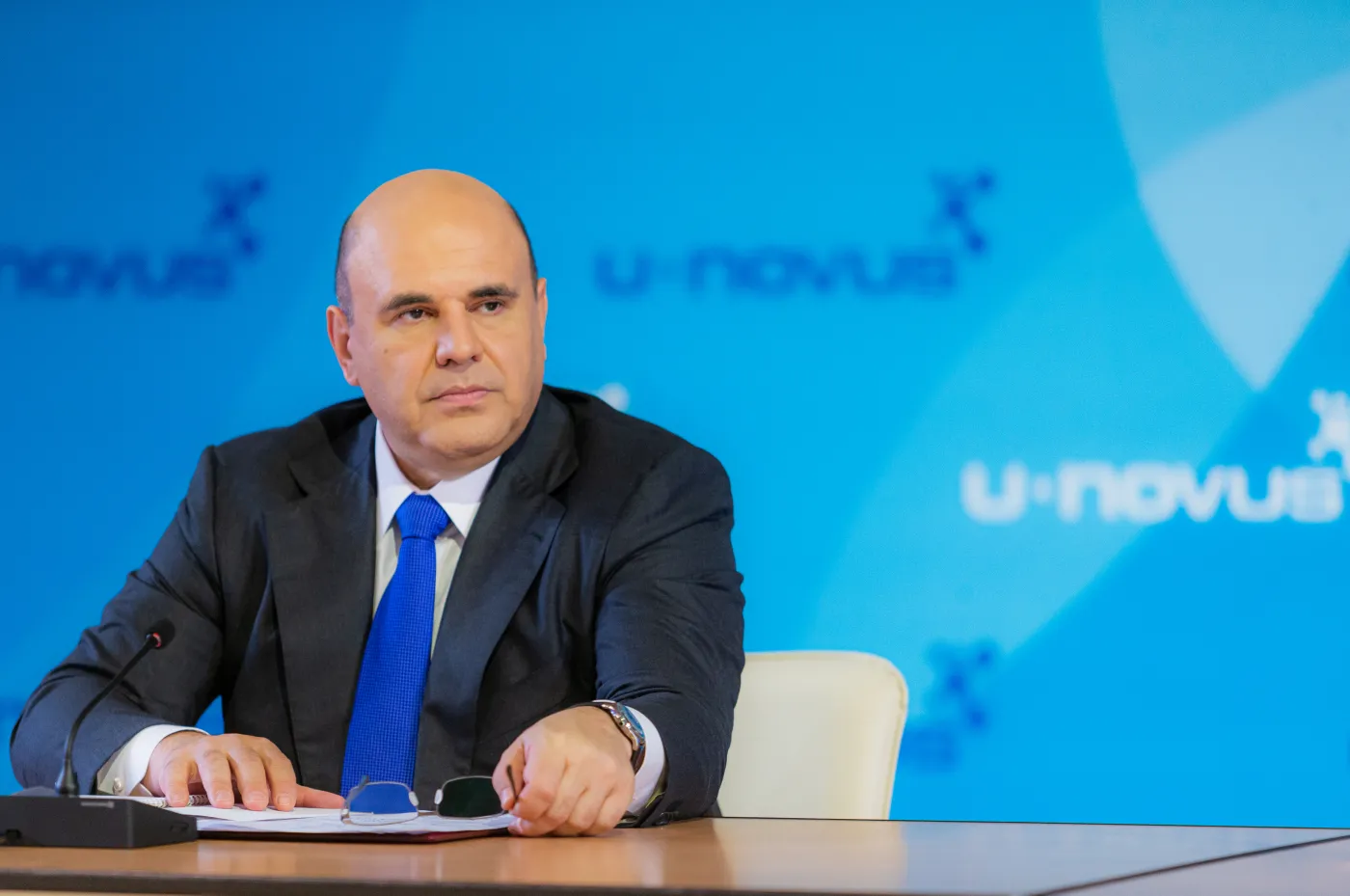 Premier Rosji pozbawiony Krzyża Kawalerskiego. Na liście wciąż Dmitrij Pieskow