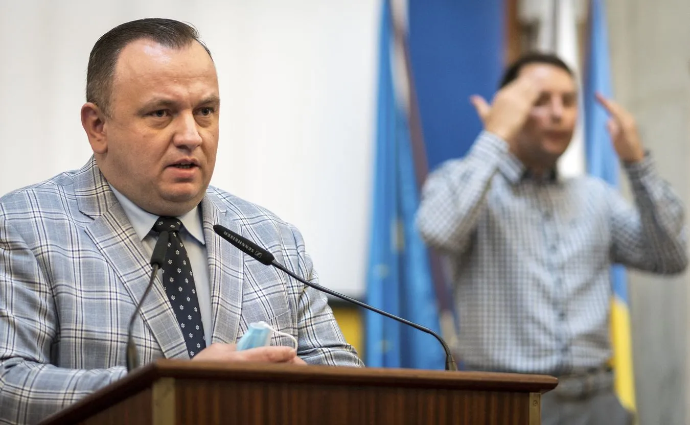 Portal tvp.info: Jakub Chełstowski przeszedł na stronę PO, wcześniej dostał stanowisko w...