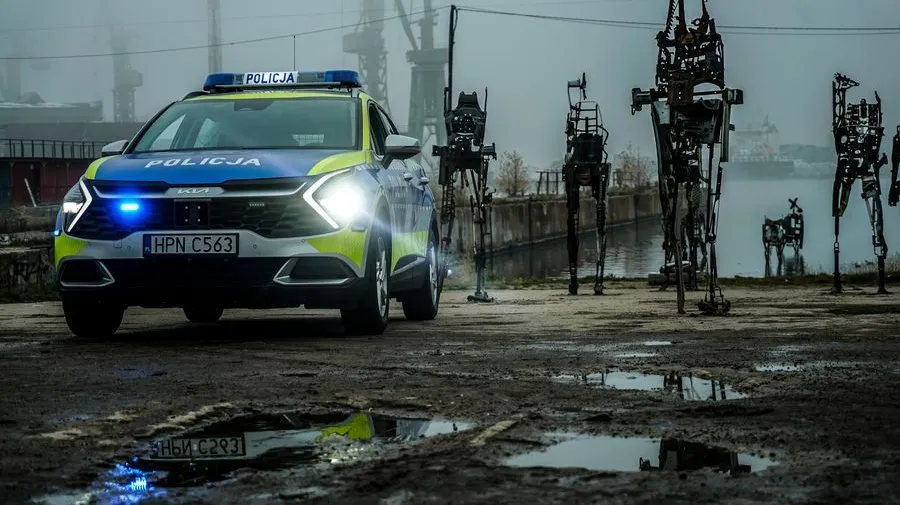 Kia Sportage jako radiowóz policji w nowym oznakowaniu