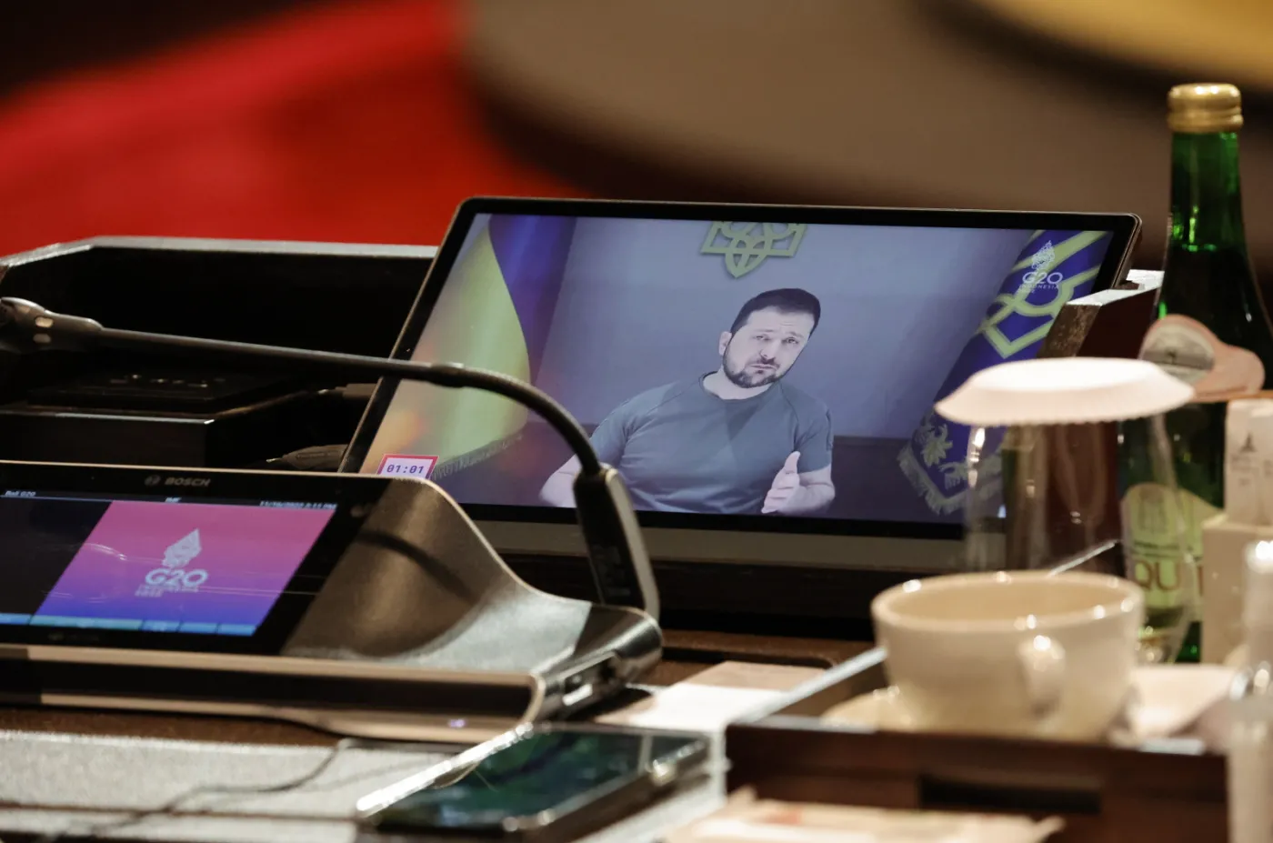 Rysa na wizerunku Zełenskiego