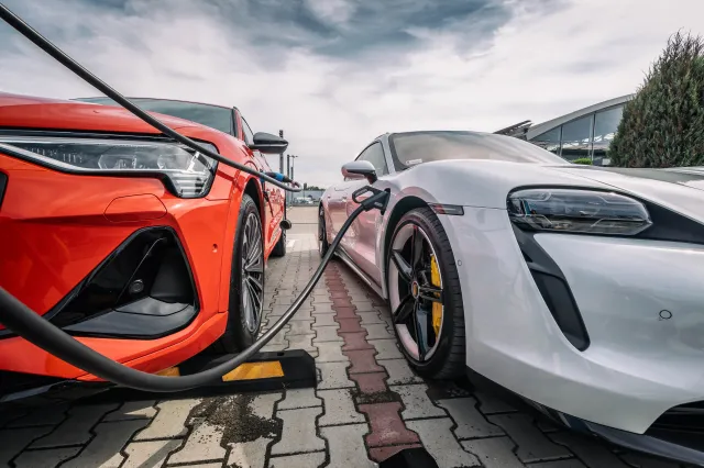 Kiedy samochód elektryczny jest lepszy niż spalinowy. Oto garść dowodów, że zasięg to nie wszystko