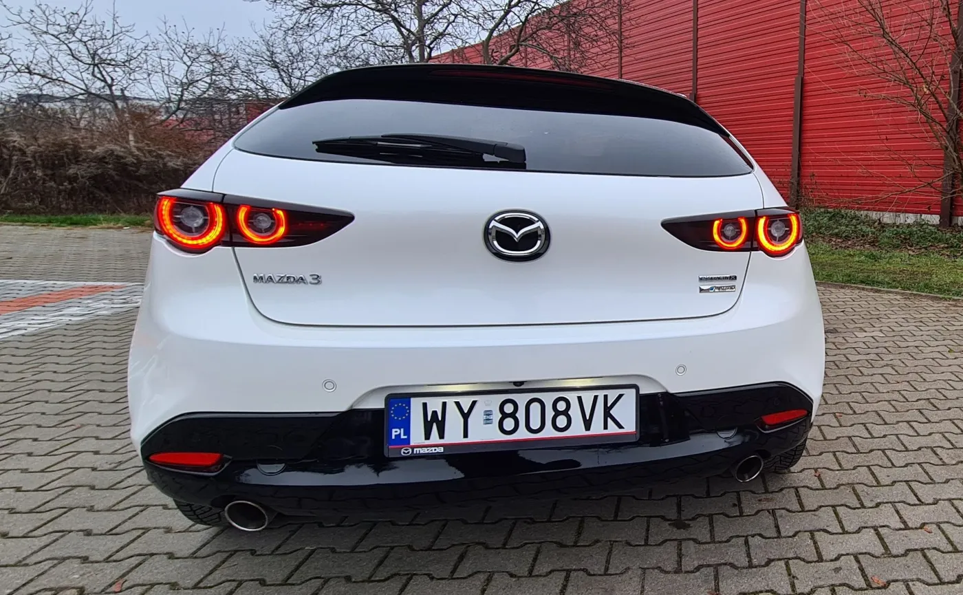 mazda-3-eskyactiv-x-37650712.jpg