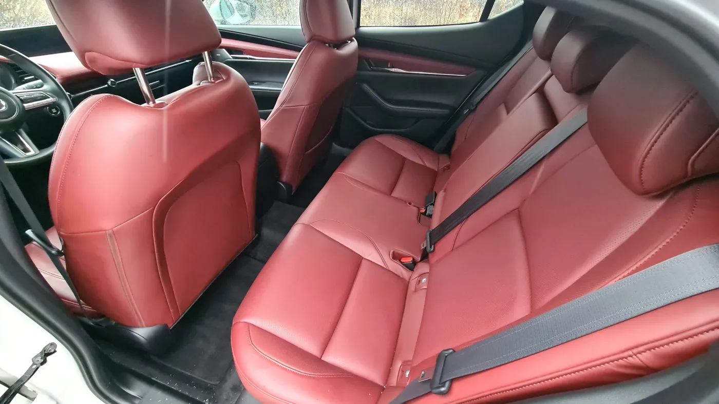 mazda-3-eskyactiv-x-37650722.jpg