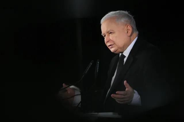 Kaczyński: To musimy być my, tamci z tego zrezygnują i będzie "buzi, buzi"